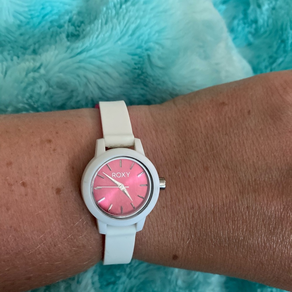 Roxy watch